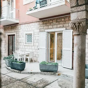 Luxury 4 Star In The Old Town Zadar