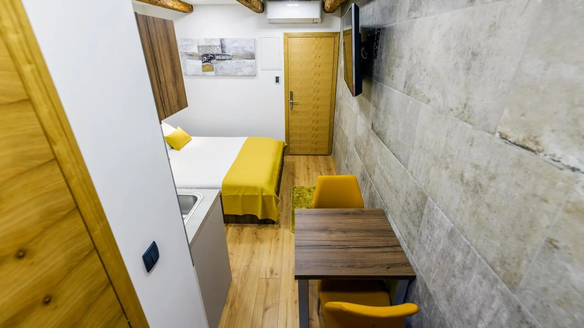 Urban Apartments With Sauna Zadar