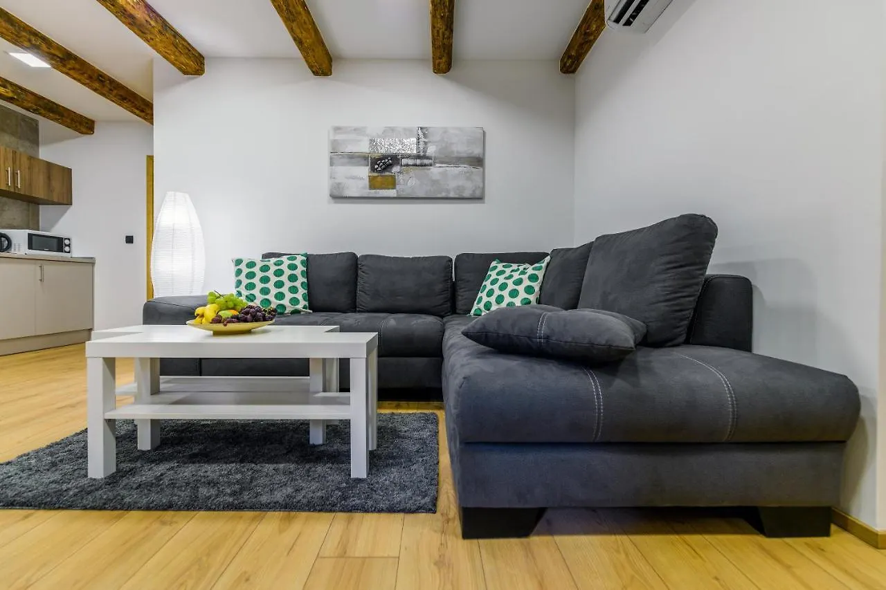 Urban Apartments With Sauna Zadar