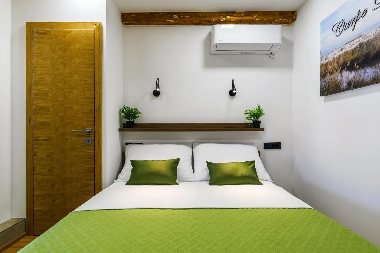Urban Apartments With Sauna Zadar