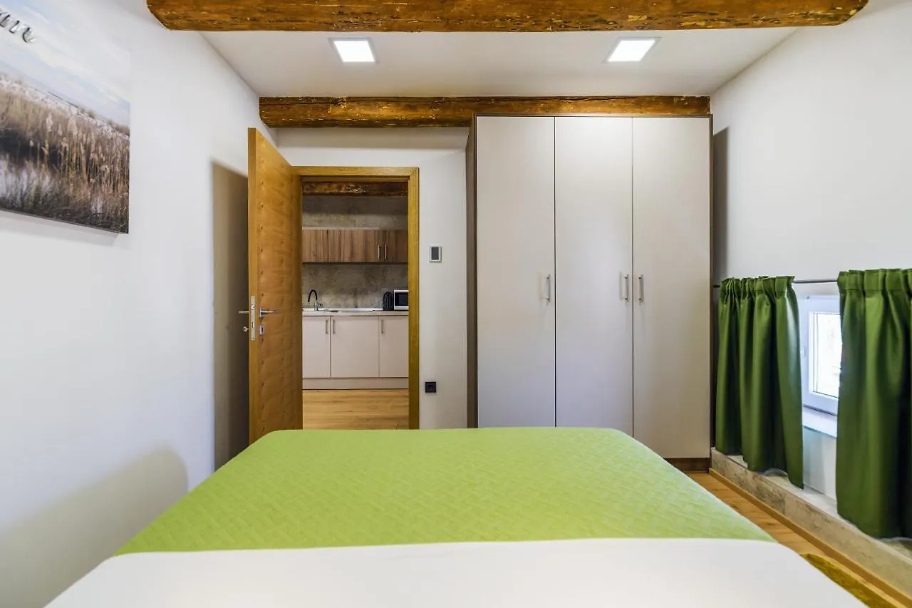 Urban Apartments With Sauna Zadar